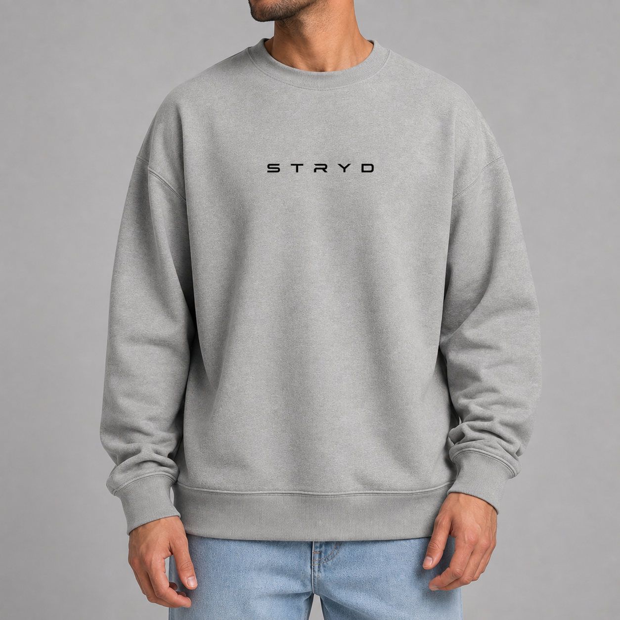 STRYD Essential Crewneck