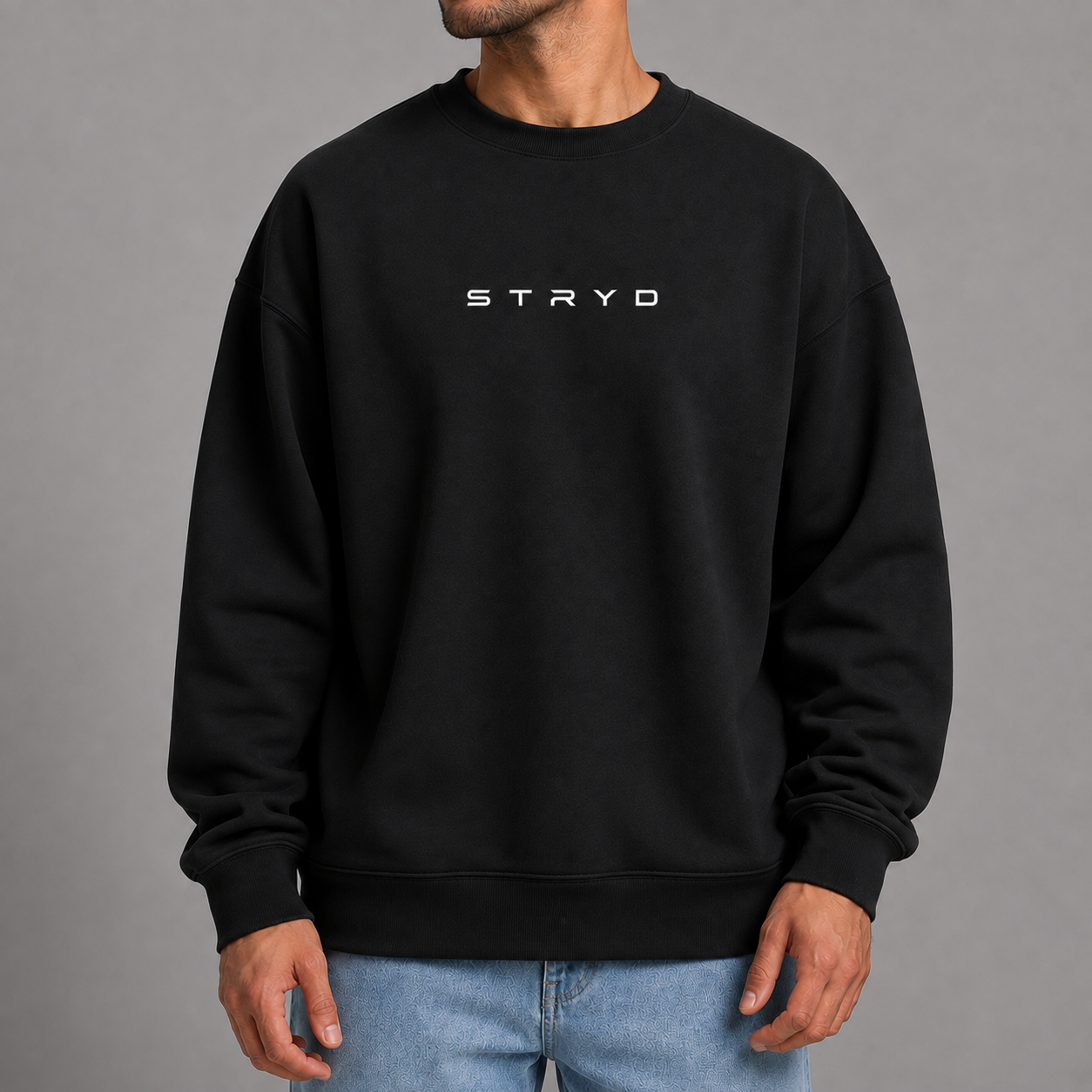 STRYD Essential Crewneck